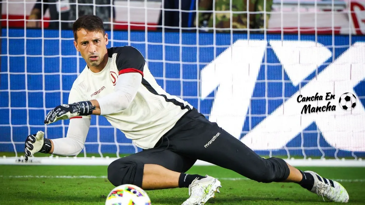 Sebastián Britos se acerca a batir el record histórico de imbatibilidad en la portería de Universitario