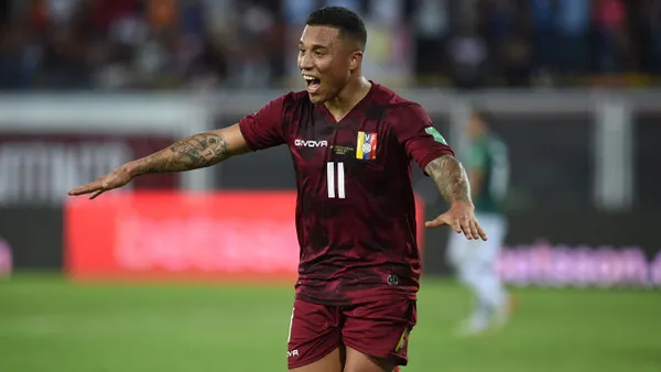 Darwin Machís tendría casi listo su arribo a Alianza Lima para la temporada 2026