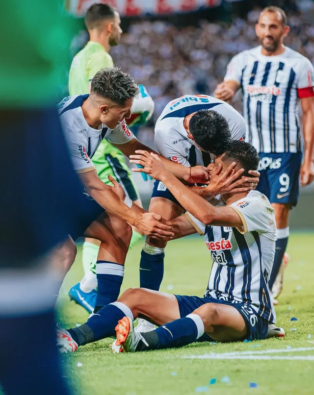 Celebración de Alianza Lima &#8211; Fuente: Alianza Lima