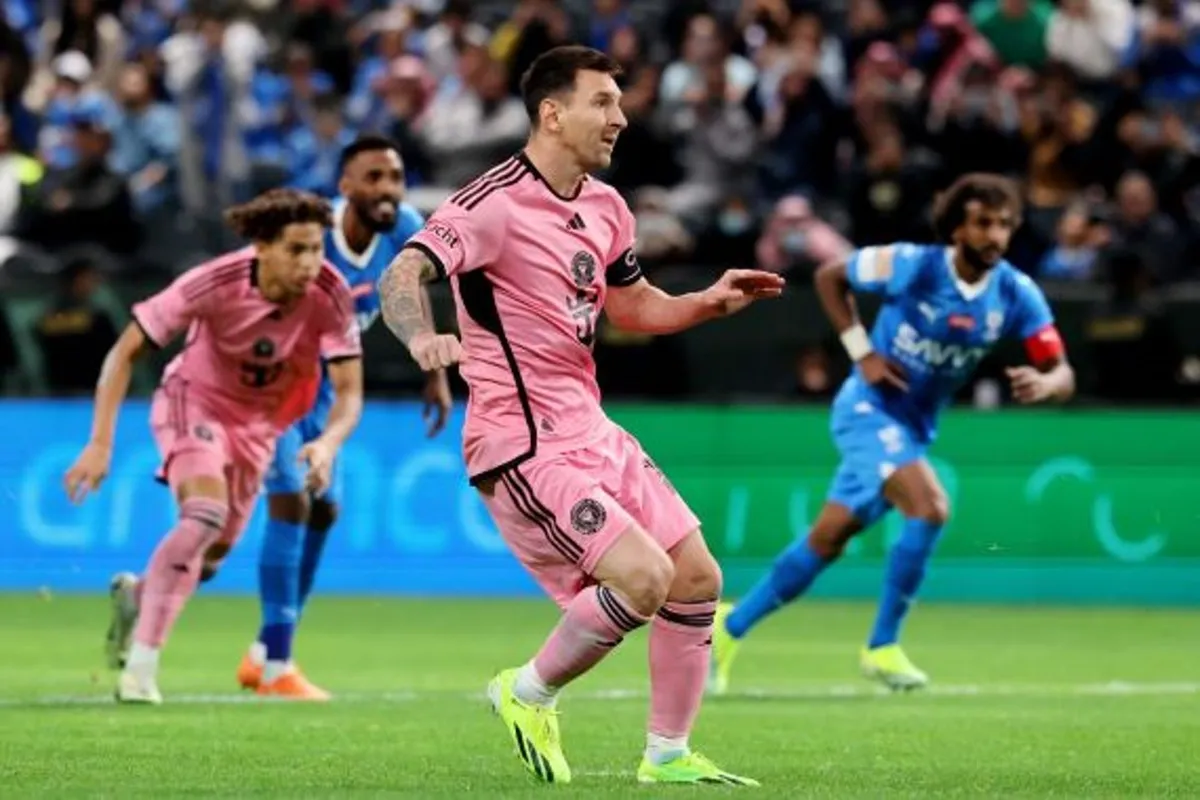 Inter Miami sufre ajustada derrota 3-4 ante Al-Hilal a pesar de los goles de Messi y Suárez en Riad VIDEO