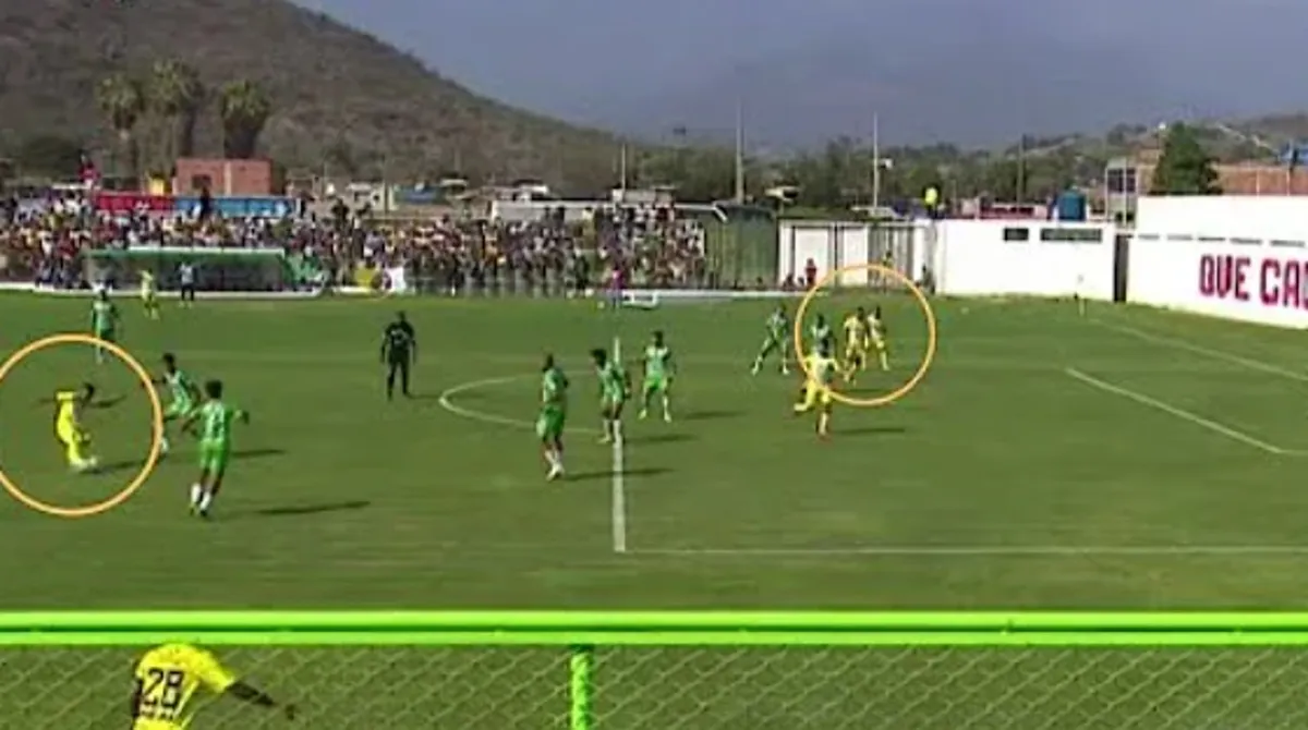 Juan Pablo II vs Comerciantes FC liga 2