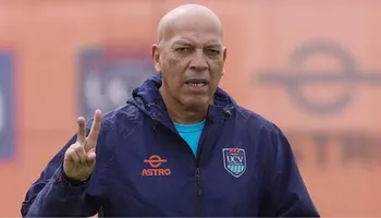 ¡NO VA MÁS! Roberto Mosquera dejó de ser entrenador de la Universidad César Vallejo