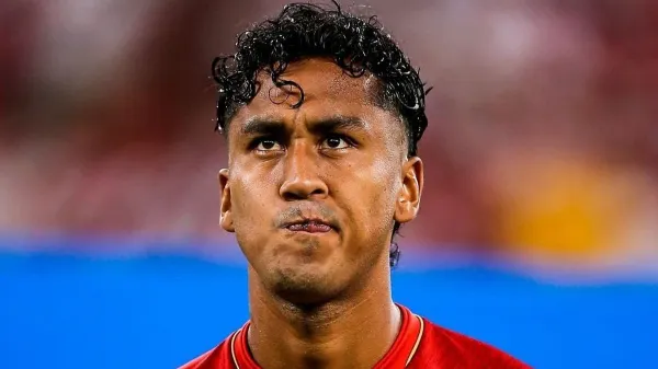 Renato Tapia dispara contra Christian Cueva por críticas a la FPF: “Dime dónde trabajas y te diré quién eres”