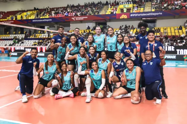 Cuadrangular de revalidación de la Liga Peruana de Vóley 2025/26: Kazoku, Wanka, Molivoleibol y Túpac Amaru se juegan todo noticia