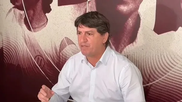 Jean Ferrari le responde FUERTE a Sporting Cristal sobre su posición en contra de los proyectos de ley 1137 y 7653