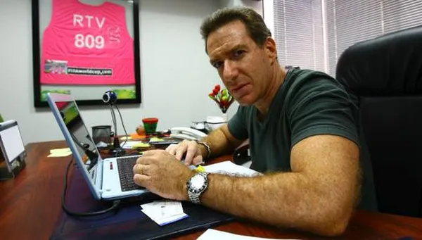 Eddie Fleischman critica duramente a Jorge Fossati y a la FPF por su continuidad en la selección peruana