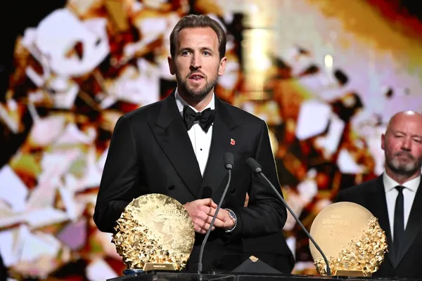 Harry Kane ganó el Balón de Oro 2026: superó a Mbappé y Lamine Yamal en una noche histórica