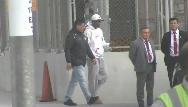 Sekou Gassama ya está en Lima y se suma a la pretemporada de Universitario