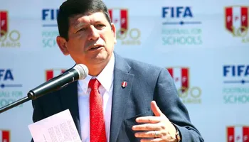 Agustín Lozano presidente de la FPF 2024