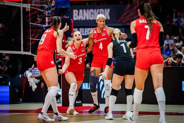 ¡Histórico! Turquía venció 3-1 a Japón y se metió en su primera final del Mundial de Vóley 2025
