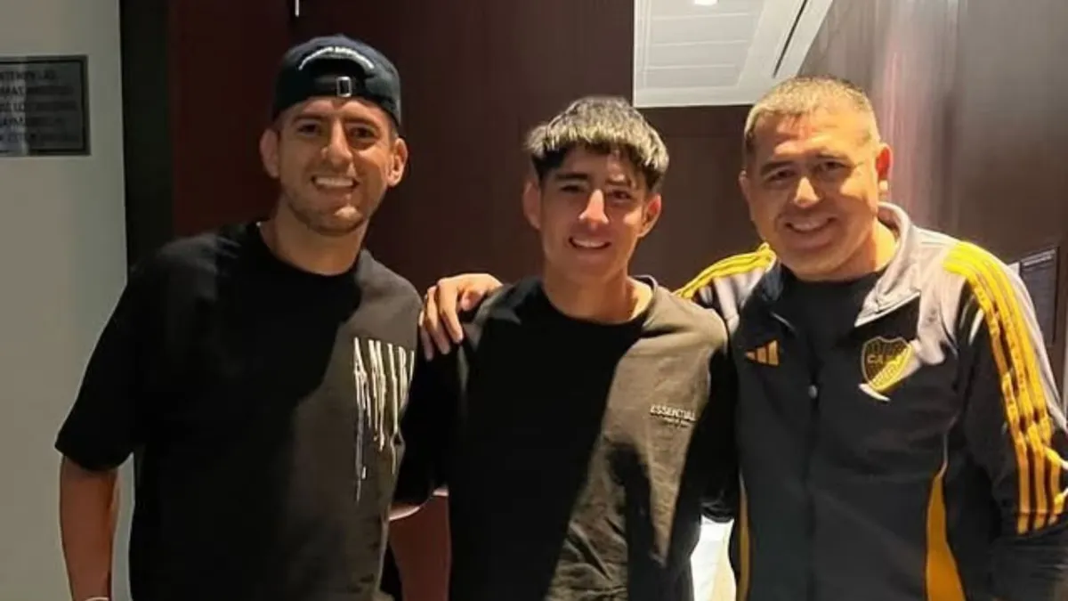 Carlos Zambrano y Juan Román Riquelme 2025