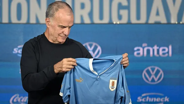 Uruguay presento su lista de convocados al mando de Marcelo Bielsa para partidos contra Perú y Ecuador eliminatorias al mundial 2026