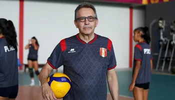 Antonio Rizola, flamante DT de selección peruana de vóley reveló si convocará a Ángela Leyva