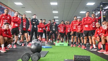 La seleccion peruana completa se prepara para enfrentar a Uruguay y Brasil por las eliminatorias 2026