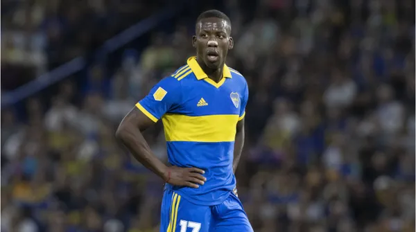 Luis Advíncula bajo la lupa: críticas de la prensa argentina tras empate de Boca Juniors ante Argentinos Juniors