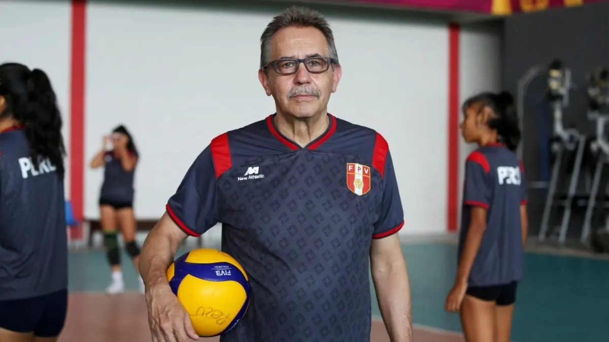 Antonio Rizola explica ausencia de jugadoras en la convocatoria de la Selección Peruana de Vóley