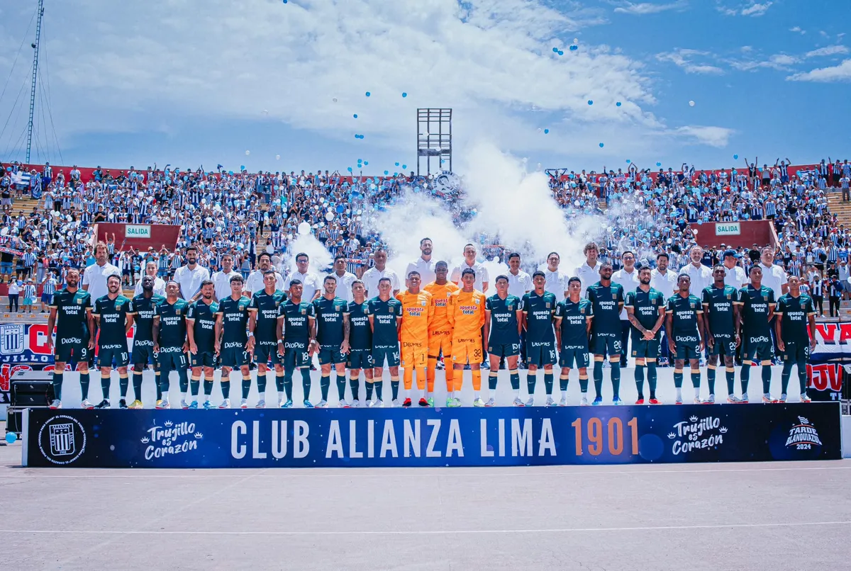 Alianza Lima y ‘U’ Católica empatan sin goles en la ‘Tarde Blanquiazul’ en Trujillo VIDEO
