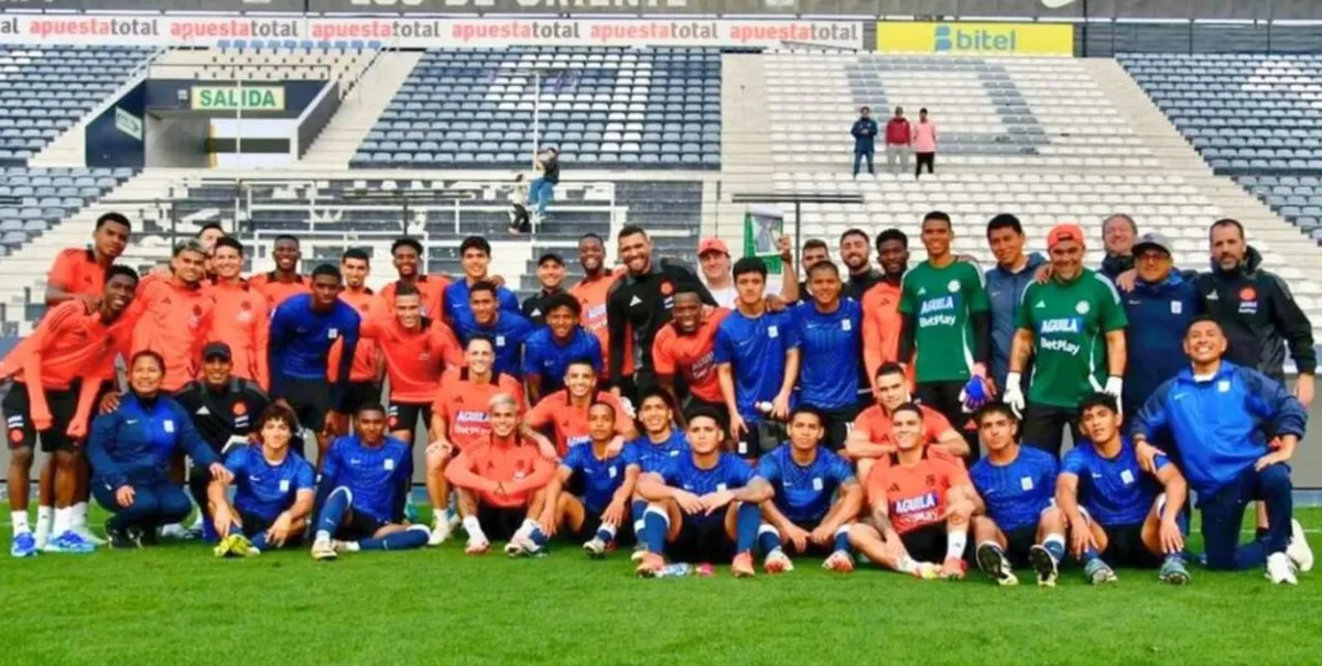 Para mantener el ritmo: La selección de Colombia jugó un amistoso contra la reserva de Alianza Lima en Matute