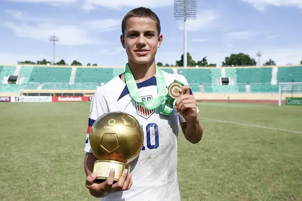 La apuesta del Manchester City por el talento joven: Fichó al mejor jugador de 14 años del mundo