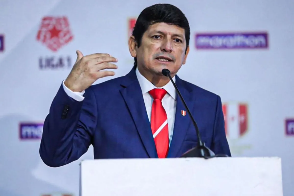 Agustín Lozano, presidente de la FPF
