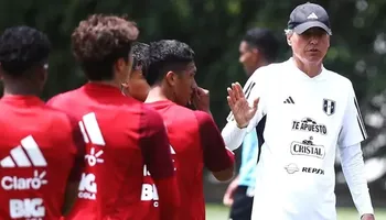 ‘Chemo’ del Solar manifestó su incomodidad y amenazó con renunciar a la selección peruana sub 20 si los clubes no ceden a sus jugadores
