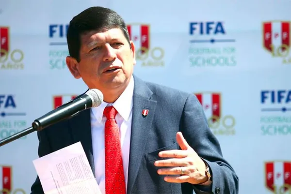 Agustín Lozano presidente de la FPF 2024