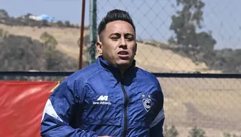 Cienciano reconsidera y reincorpora a Christian Cueva tras denuncia de agresión: “Apostamos por la reinserción”