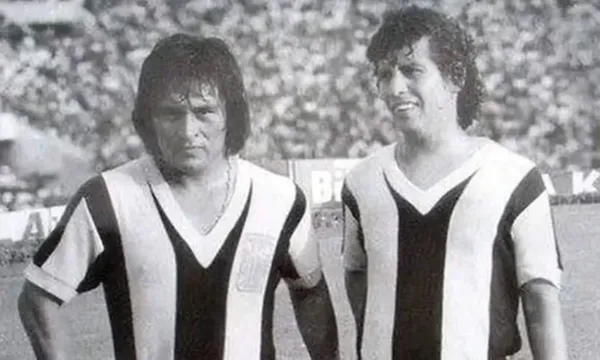 Hugo Sotil y César Cueto