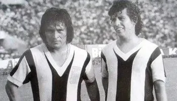 Hugo Sotil y César Cueto