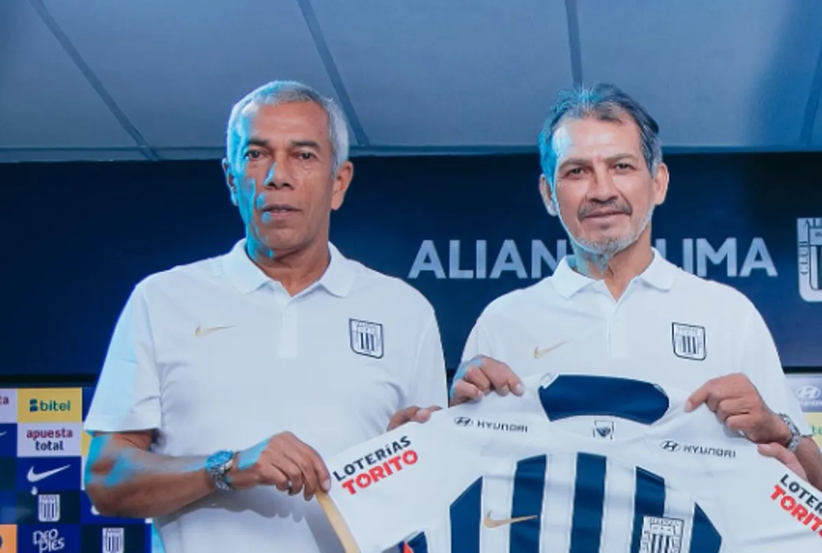 Wilmar Valencia y Franco Navarro en Alianza Lima 2024