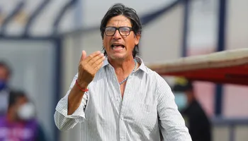 Patricio Álvarez brilla con Atlético Grau y recibe elogios de Ángel Comizzo: “Es el mejor arquero del Perú”
