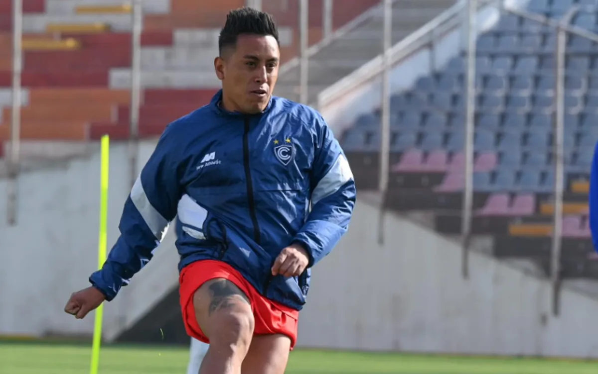 Christian Cueva con la ilusión de volver a la selección peruana para la próxima fecha de las Eliminatorias 2026