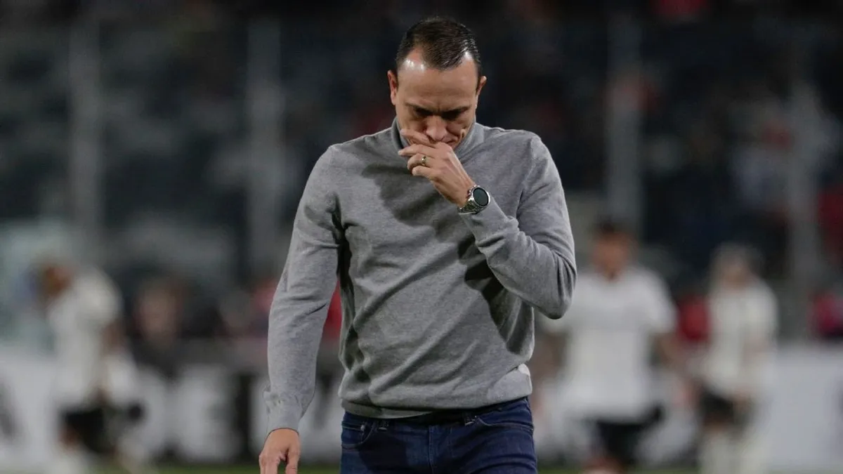 Alejandro Restrepo con las horas contadas en Alianza Lima tras caer nuevamente frente a Universitario