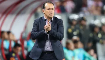 Juan Reynoso DT de la Selección Peruana