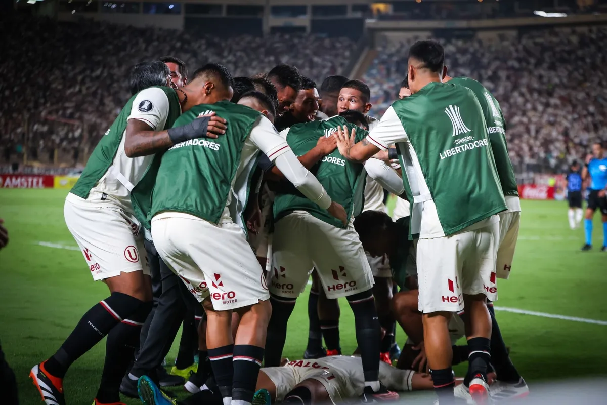 Universitario se impuso a LDU Quito en la Copa Libertadores y sumó 230 días sin conocer la derrota.