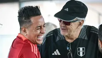 Christian Cueva sigue lesionado de la rodilla y enciende las alarmas en la Selección Peruana